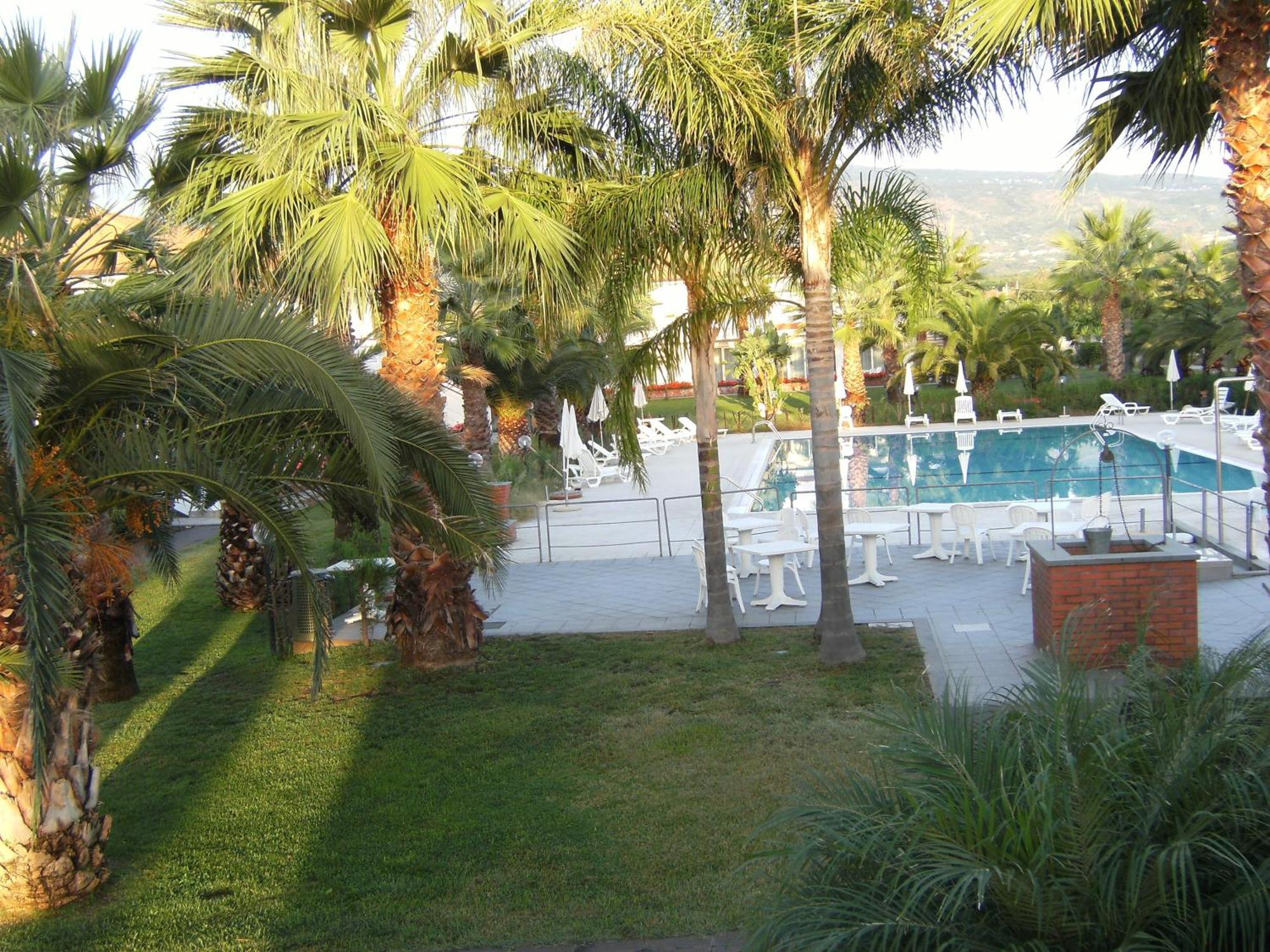 King'S House Hotel Resort Mascali Εξωτερικό φωτογραφία